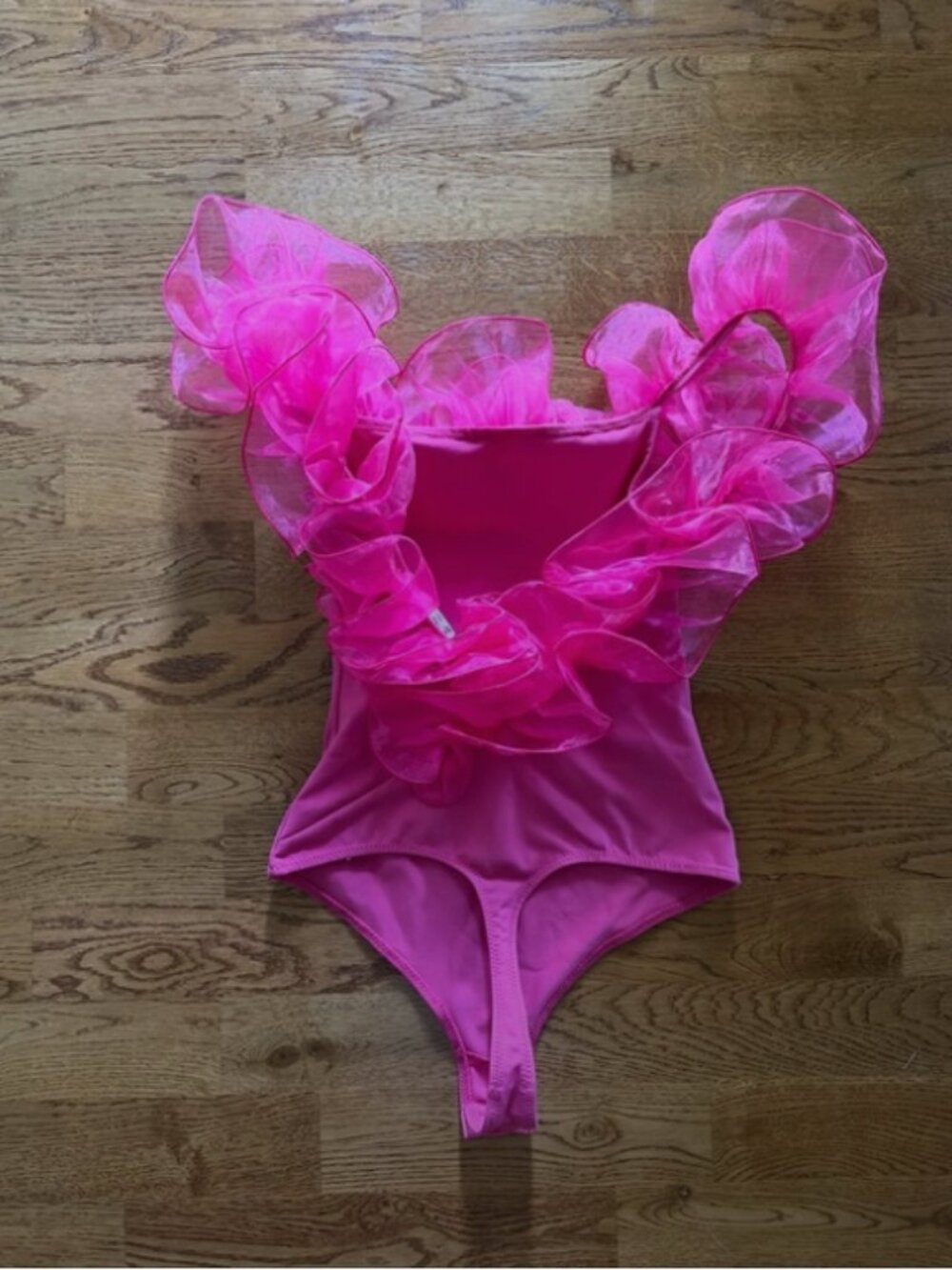 Free People Haute Wired Bodysuit Hot Pink Organza Ruffle Tank Backless Berry XS - Picture 3 of 3